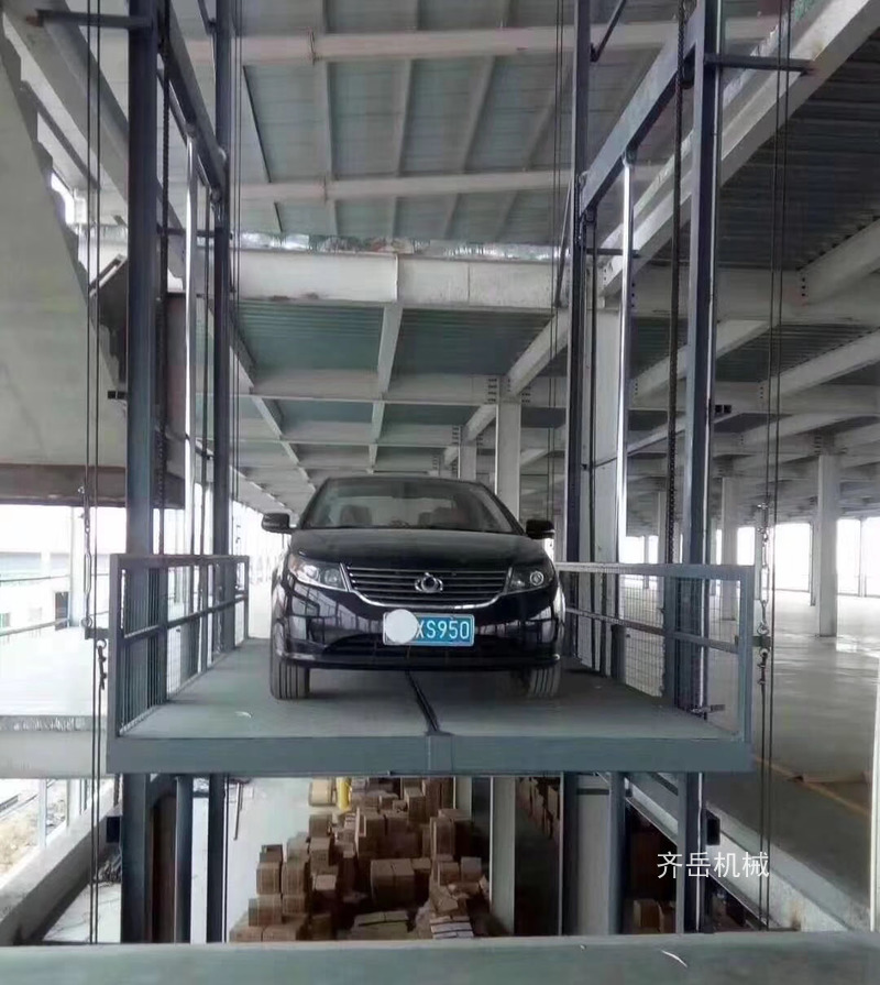 導軌式汽車（chē）升降平台